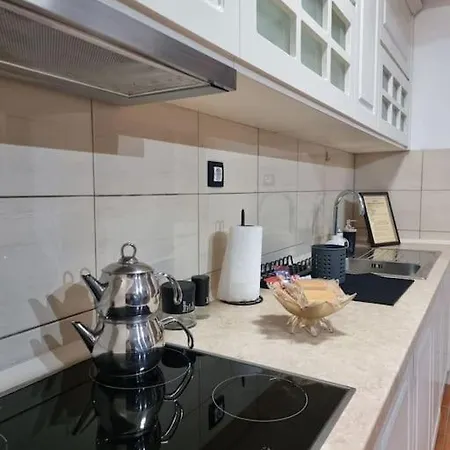 Elite Golden Apartment